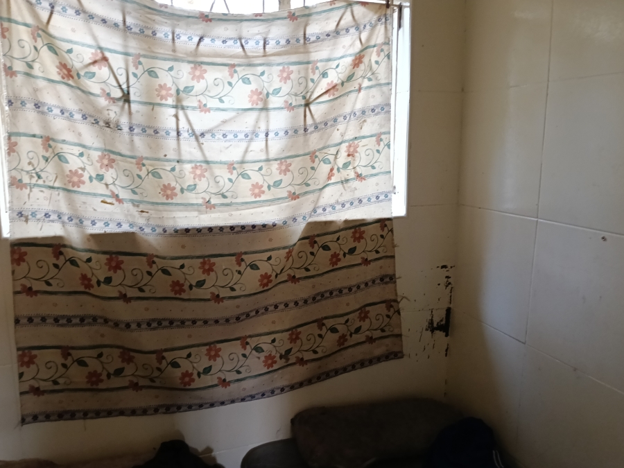 6 Bedroom Property for Sale in Actonville Gauteng