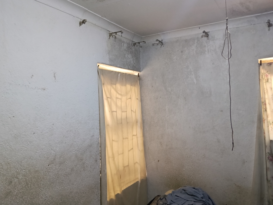 6 Bedroom Property for Sale in Actonville Gauteng