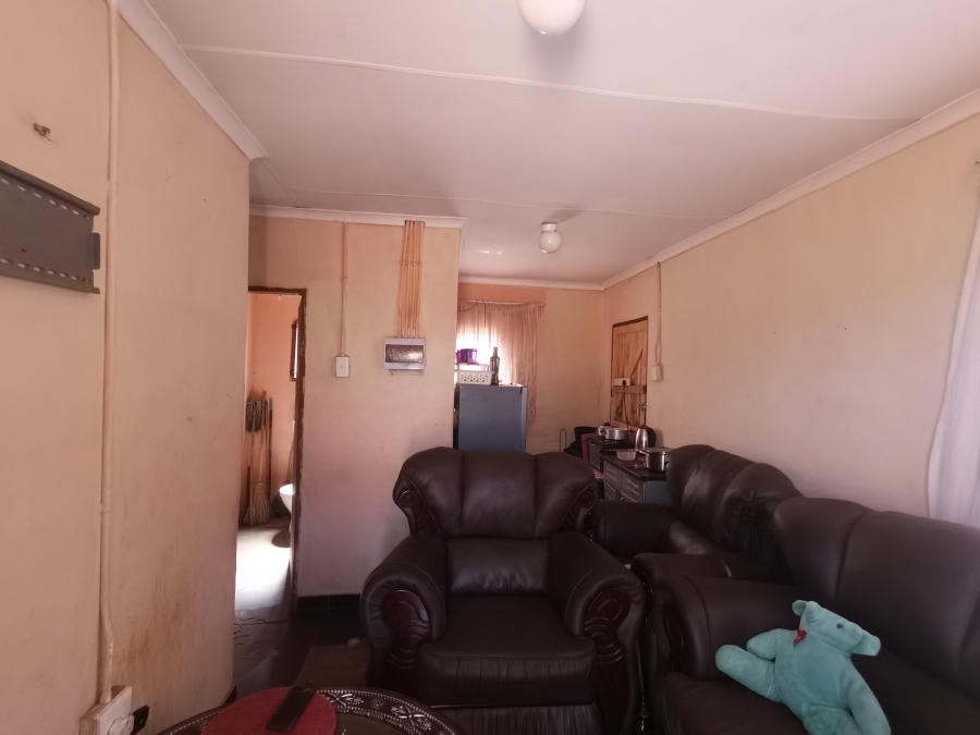 2 Bedroom Property for Sale in Drieziek Gauteng