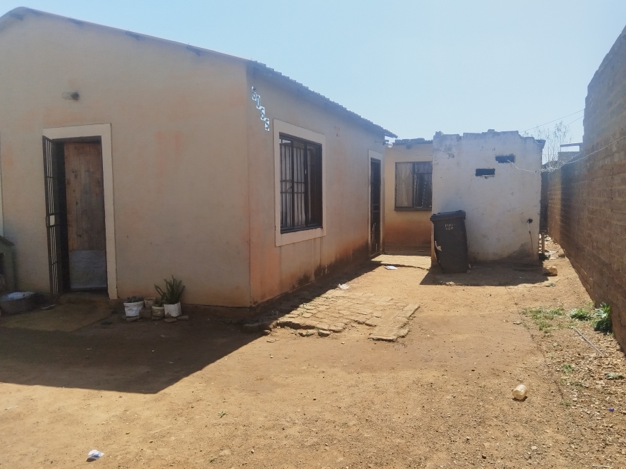 2 Bedroom Property for Sale in Drieziek Gauteng