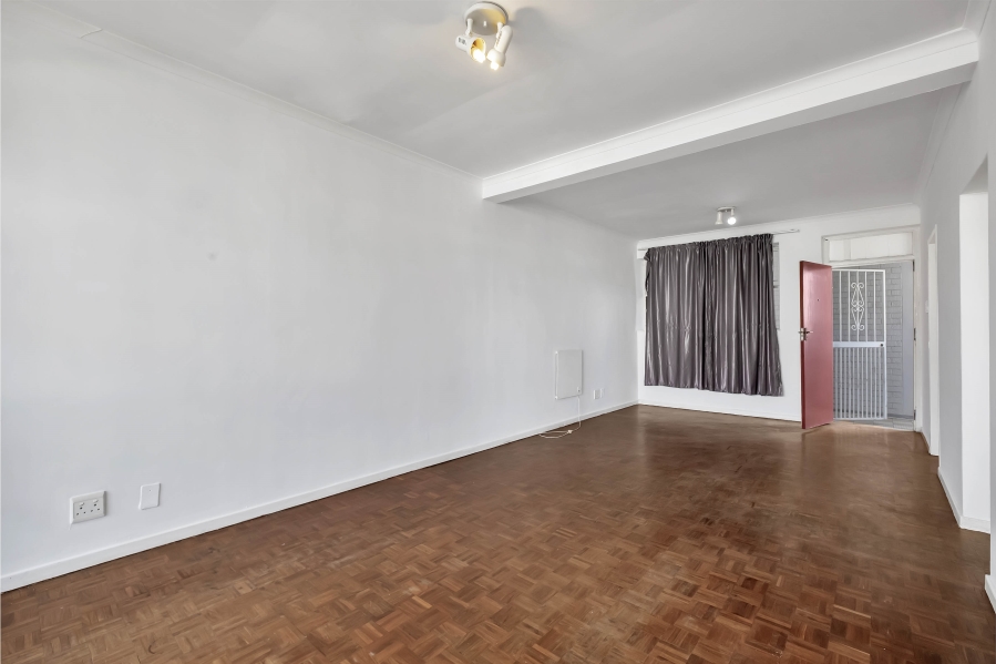 1 Bedroom Property for Sale in Illovo Gauteng