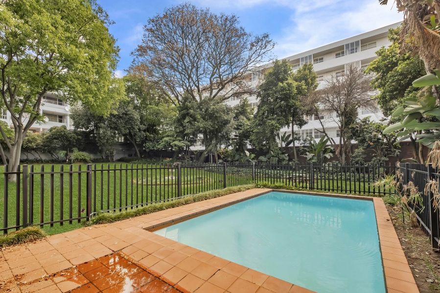 1 Bedroom Property for Sale in Illovo Gauteng