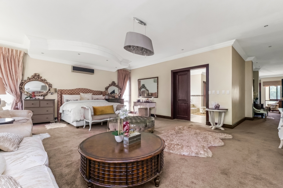 To Let 9 Bedroom Property for Rent in Bryanston Gauteng