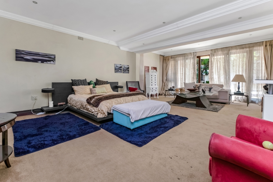 To Let 9 Bedroom Property for Rent in Bryanston Gauteng