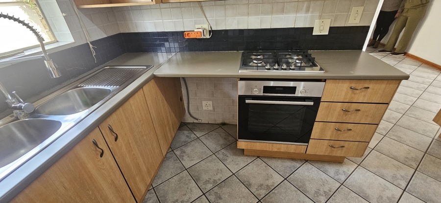 3 Bedroom Property for Sale in New Redruth Gauteng