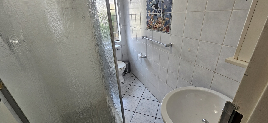 3 Bedroom Property for Sale in New Redruth Gauteng