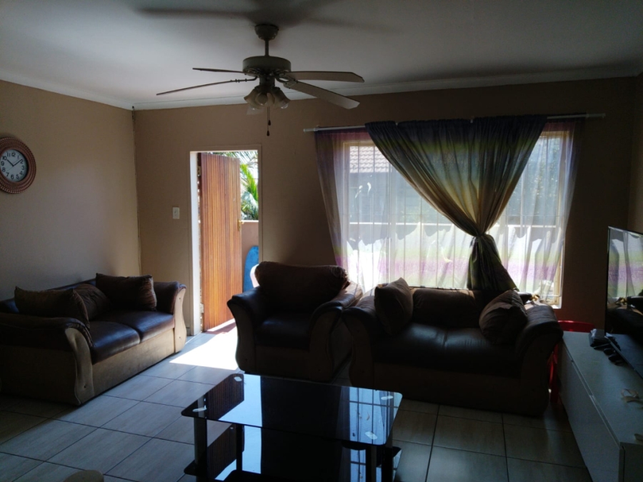 2 Bedroom Property for Sale in Eden Glen Gauteng