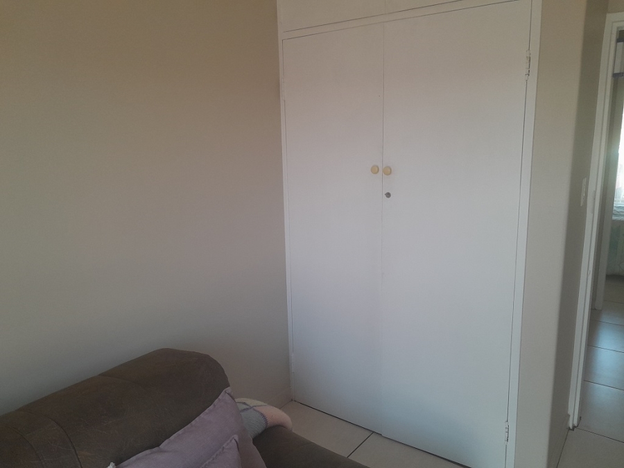 To Let 3 Bedroom Property for Rent in Randhart Gauteng