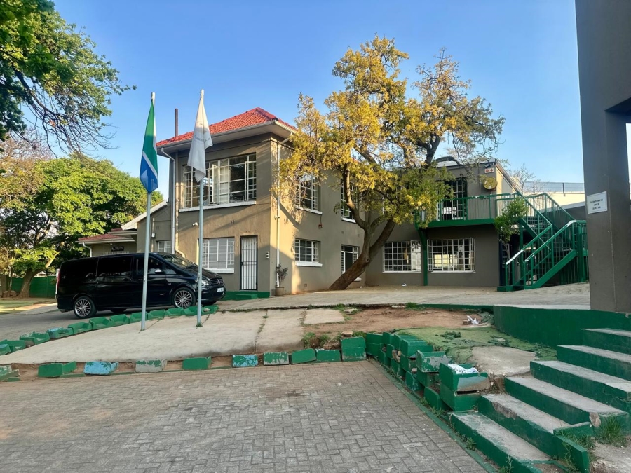Commercial Property for Sale in Blairgowrie Gauteng