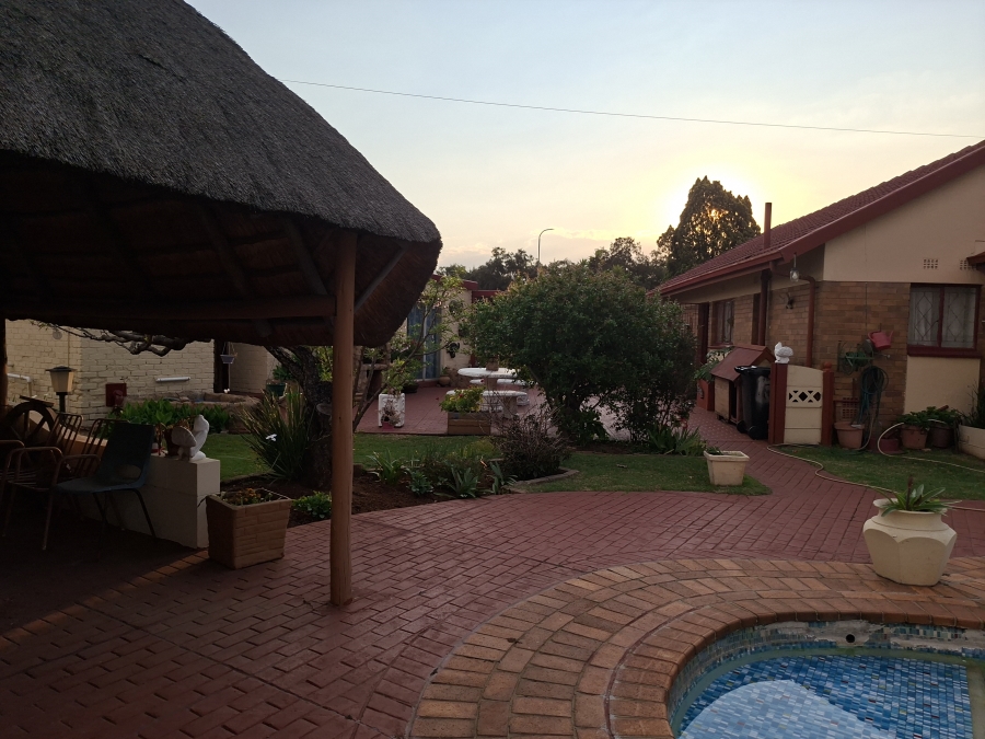 3 Bedroom Property for Sale in Edelweiss Gauteng
