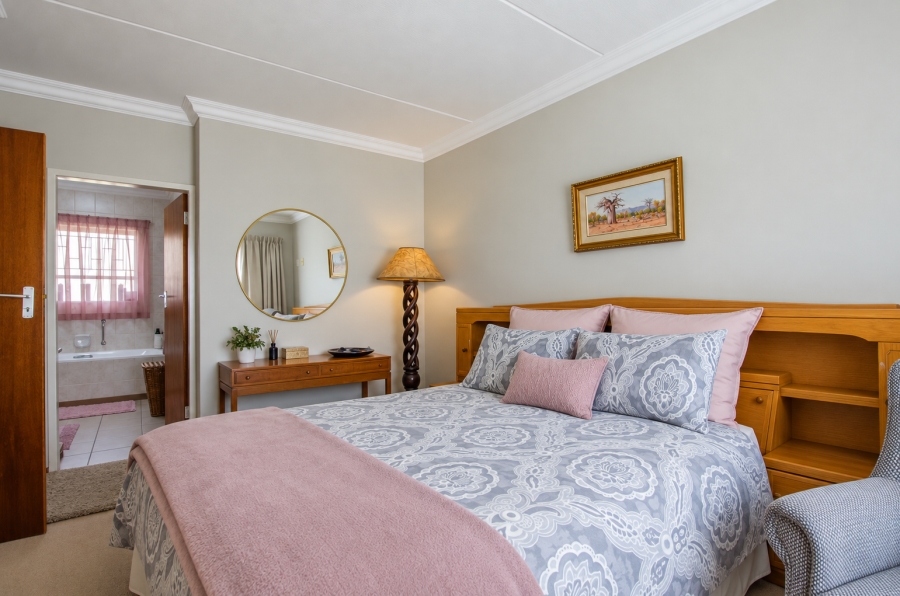 2 Bedroom Property for Sale in Rietvalleirand Gauteng