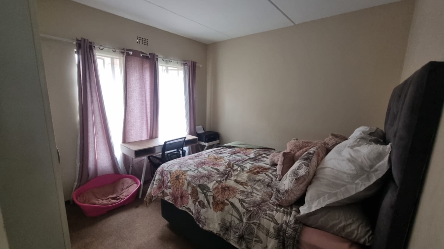 To Let 2 Bedroom Property for Rent in Rand Collieries Gauteng