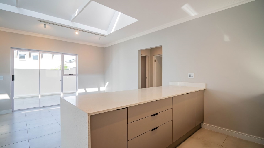 2 Bedroom Property for Sale in Broadacres Gauteng