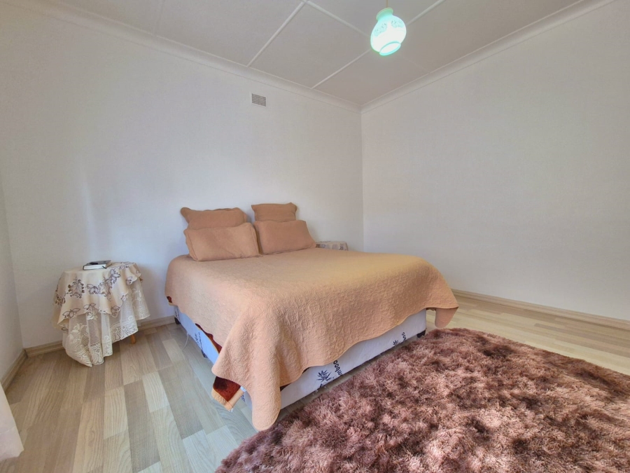 To Let 5 Bedroom Property for Rent in Brenthurst Gauteng