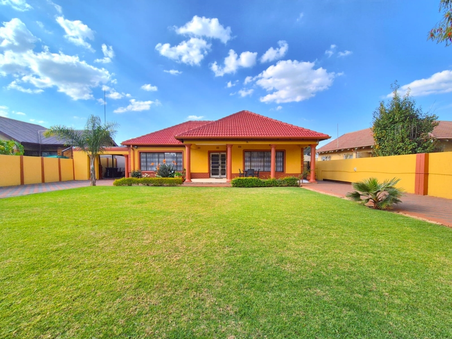 To Let 5 Bedroom Property for Rent in Brenthurst Gauteng
