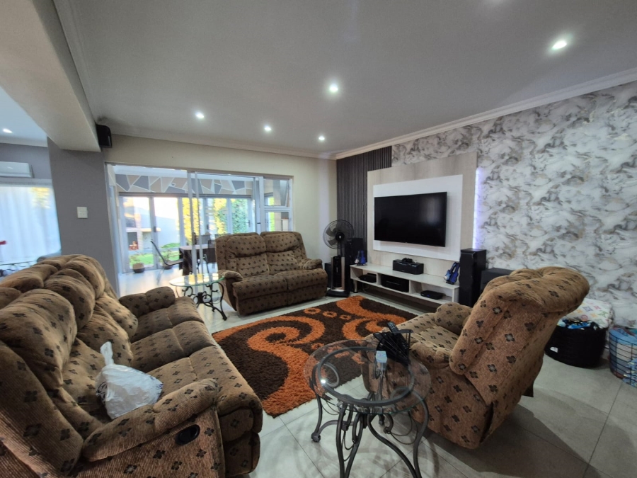 3 Bedroom Property for Sale in Vanderbijlpark SW 5 Gauteng