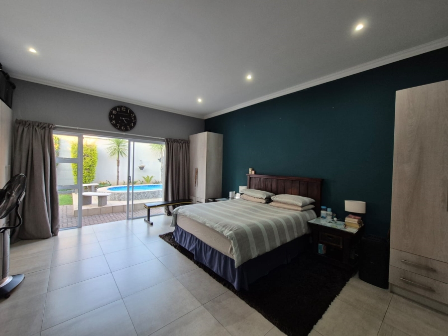3 Bedroom Property for Sale in Vanderbijlpark SW 5 Gauteng