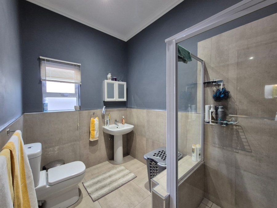 3 Bedroom Property for Sale in Vanderbijlpark SW 5 Gauteng