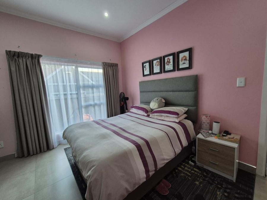 3 Bedroom Property for Sale in Vanderbijlpark SW 5 Gauteng