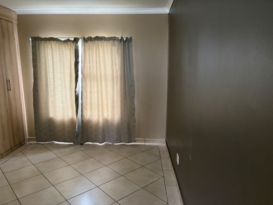 2 Bedroom Property for Sale in Riversdale Gauteng