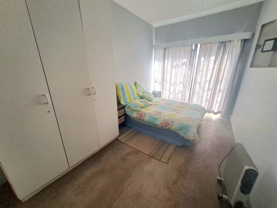 To Let 1 Bedroom Property for Rent in Three Rivers Gauteng