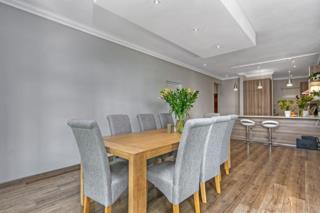 2 Bedroom Property for Sale in Morningside Gauteng