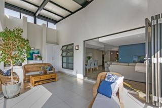 2 Bedroom Property for Sale in Morningside Gauteng