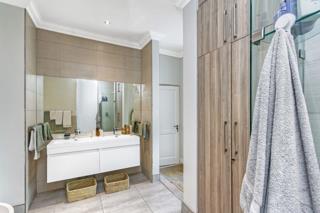 2 Bedroom Property for Sale in Morningside Gauteng
