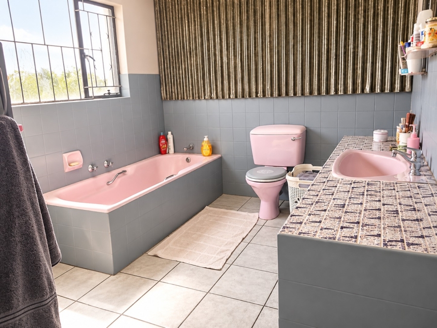 3 Bedroom Property for Sale in Elspark Gauteng