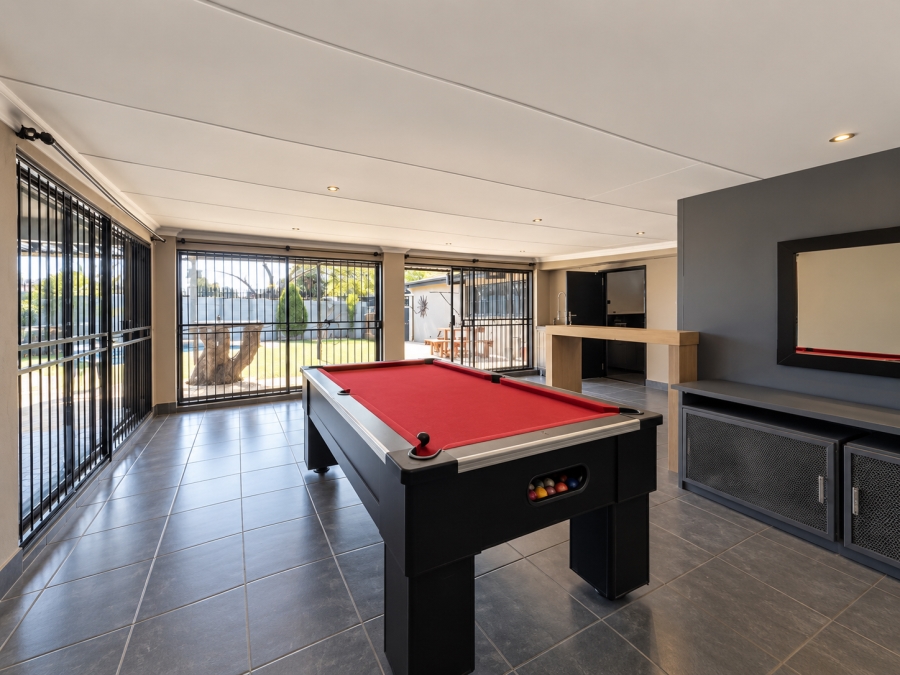 4 Bedroom Property for Sale in Brenthurst Gauteng