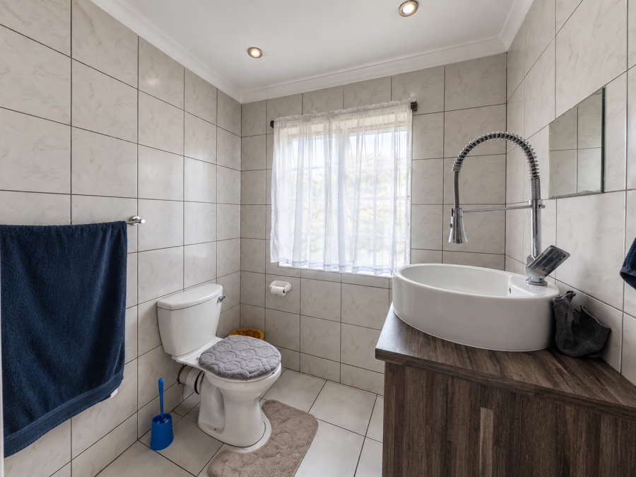 4 Bedroom Property for Sale in Brenthurst Gauteng