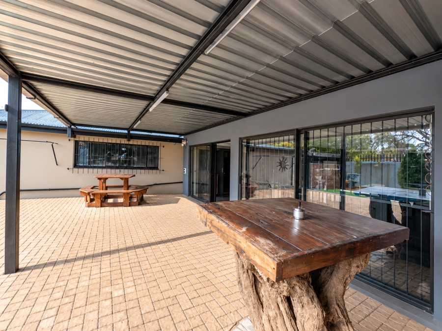 4 Bedroom Property for Sale in Brenthurst Gauteng