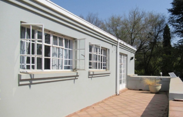 6 Bedroom Property for Sale in Strathavon Gauteng