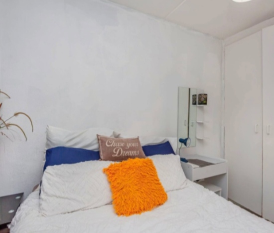2 Bedroom Property for Sale in Whitney Gardens Gauteng