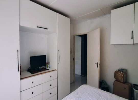 2 Bedroom Property for Sale in Whitney Gardens Gauteng