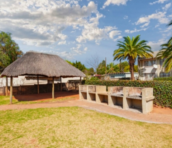 2 Bedroom Property for Sale in Whitney Gardens Gauteng