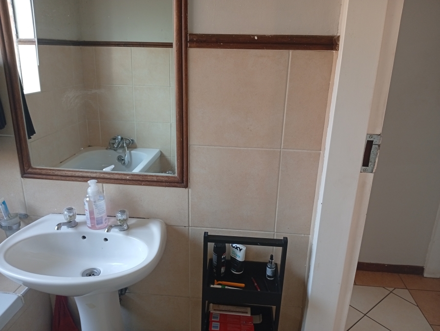 2 Bedroom Property for Sale in Equestria Gauteng