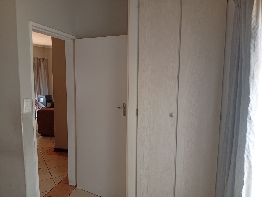 2 Bedroom Property for Sale in Equestria Gauteng