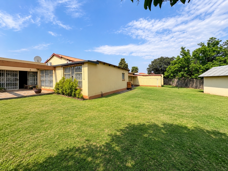 2 Bedroom Property for Sale in Witfield Gauteng