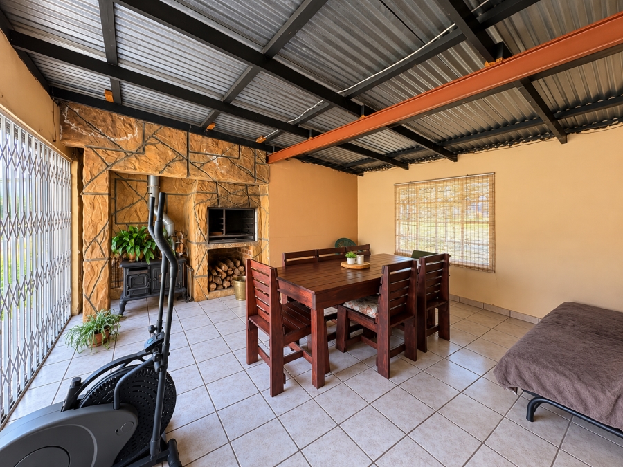 2 Bedroom Property for Sale in Witfield Gauteng