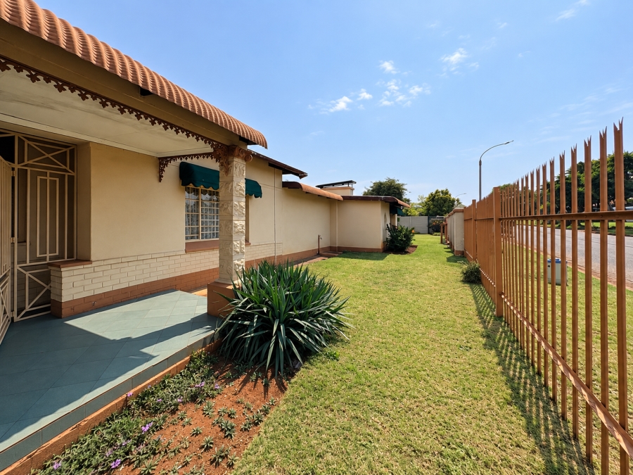 2 Bedroom Property for Sale in Witfield Gauteng