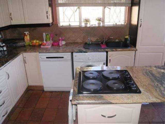 To Let 4 Bedroom Property for Rent in Illiondale Gauteng