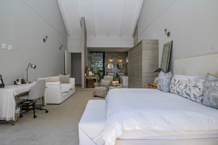 4 Bedroom Property for Sale in Waterkloof Gauteng