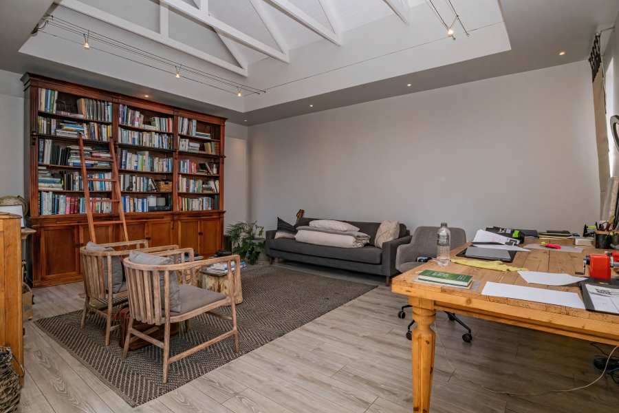 4 Bedroom Property for Sale in Waterkloof Gauteng