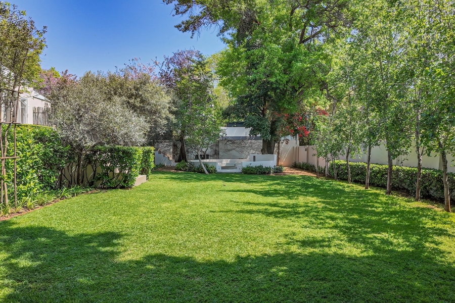 4 Bedroom Property for Sale in Waterkloof Gauteng