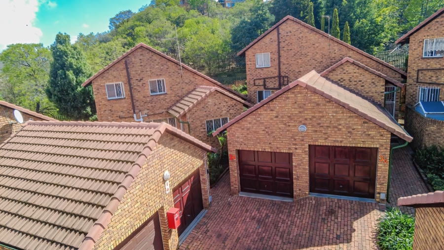 2 Bedroom Property for Sale in Bassonia Gauteng
