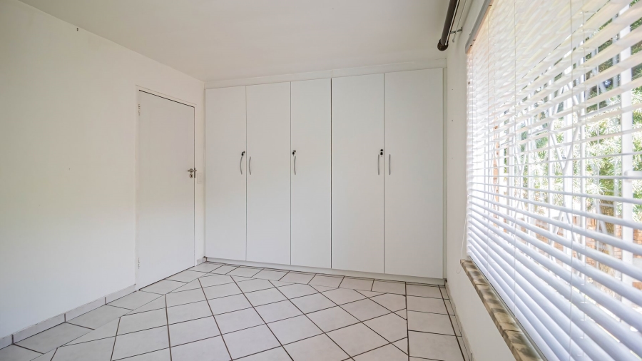 2 Bedroom Property for Sale in Bassonia Gauteng