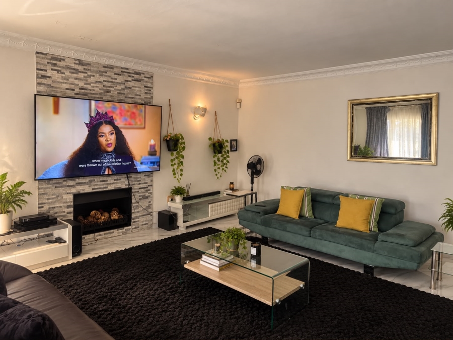 3 Bedroom Property for Sale in Strathavon Gauteng