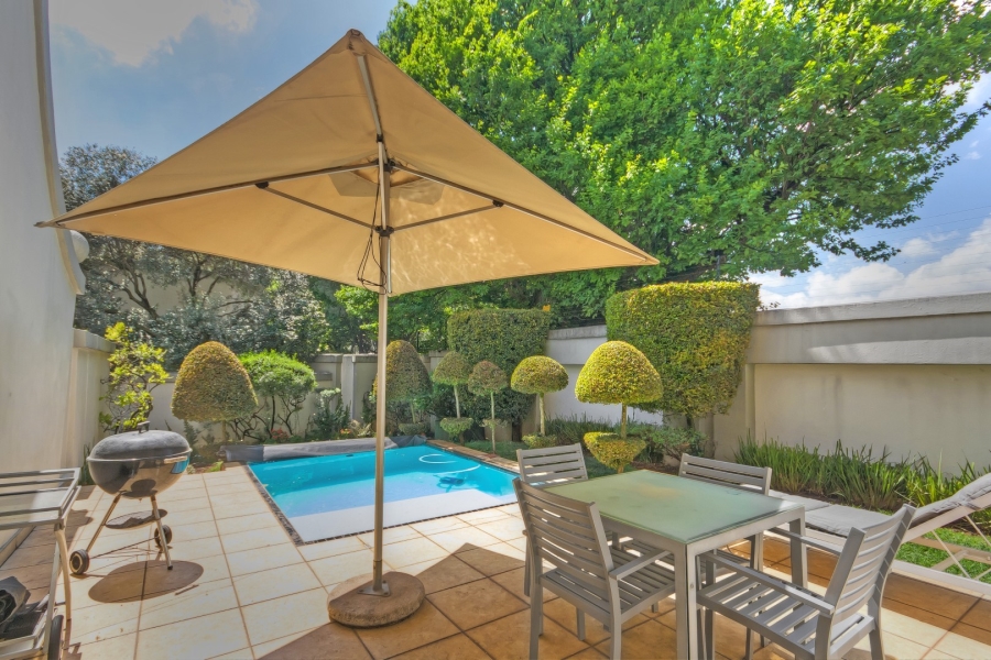 2 Bedroom Property for Sale in Hyde Park Gauteng