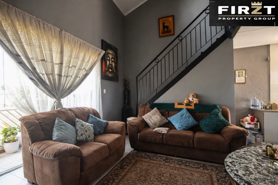 To Let 2 Bedroom Property for Rent in Bromhof Gauteng